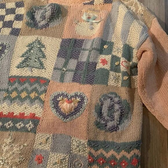 Vintage kitsch embellished sweater - Picture 4 of 9